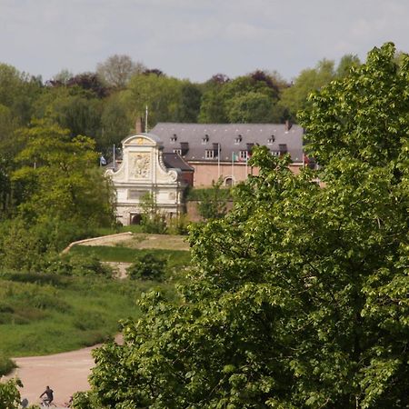 L'Esplanade Lille Bed and Breakfast Εξωτερικό φωτογραφία